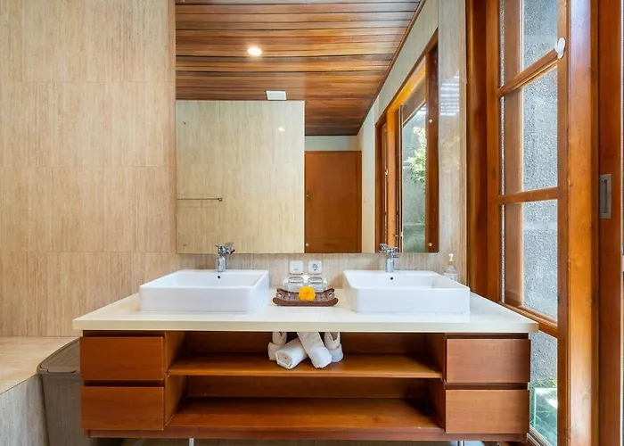 Casalola - 10 Min To Beach, Vast With Pool & Garden View *