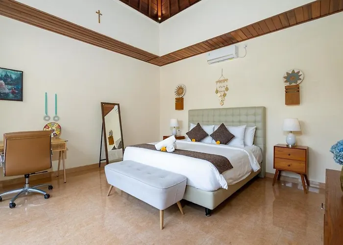 Villa Casalola - 10 Min To Beach, Vast With Pool & Garden View *