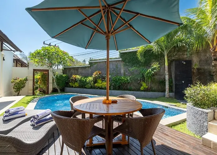 Casalola - 10 Min To Beach, Vast With Pool & Garden View *