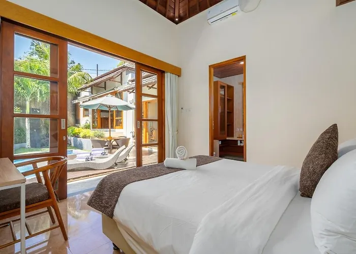Villa Casalola - 10 Min To Beach, Vast With Pool & Garden View